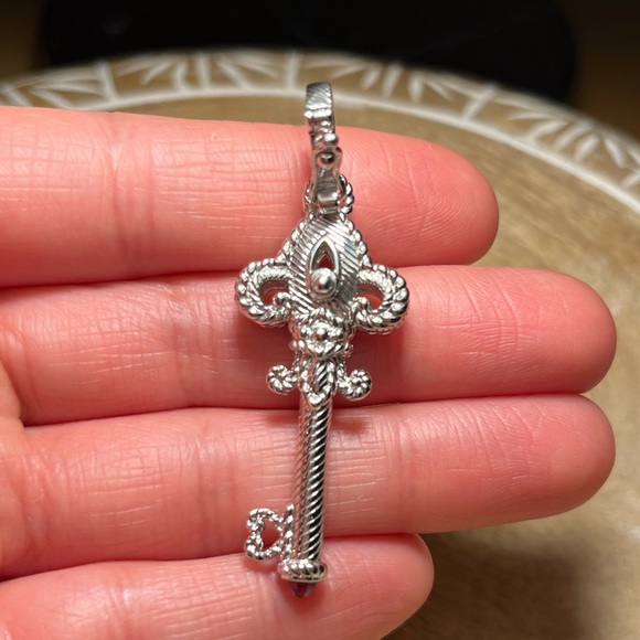 Judith Ripka Sterling Silver CZ Amethyst Fleur-de-lis Key Enhancer Pendant - Picture 11 of 16